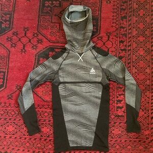 Odlo base layer women’s Small hood and face mask ski hike snowboard black white